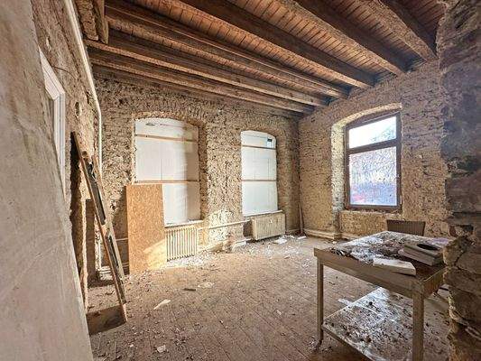 Raum mit rustikaler Optik