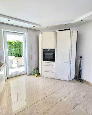 Küchen-Terrassentür 