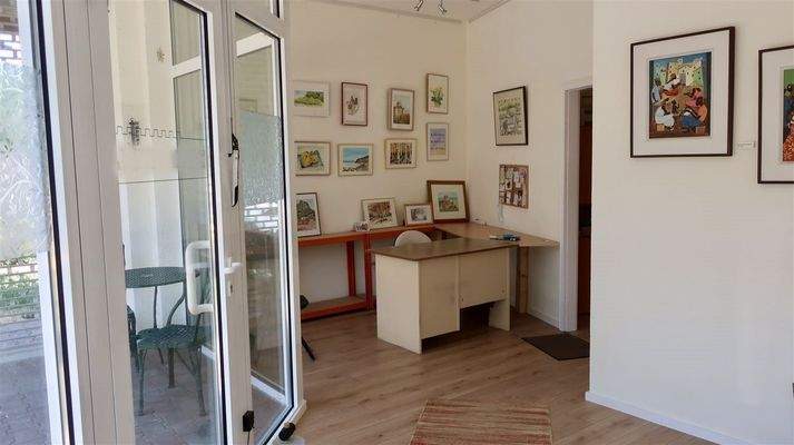 Büro im Eingangsraum