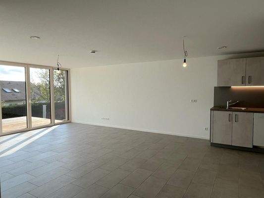 Wohn- und Schlafzimmer