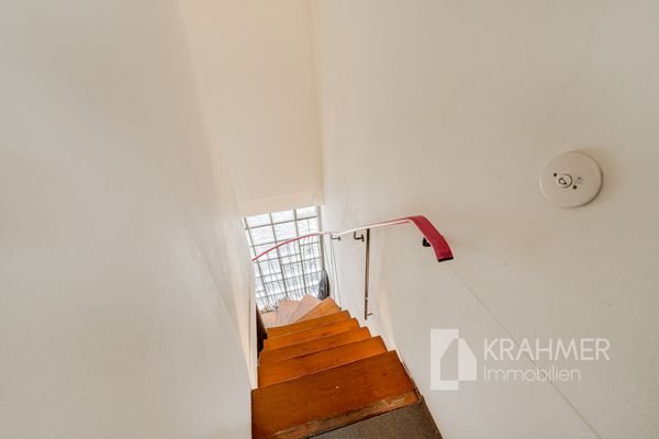 Treppenaufgang Spitzbogen