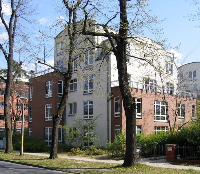 7 Zimmer Wohnung in Potsdam (Babelsberg Süd)