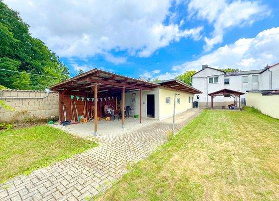 ...die Partylounge im Anschluss