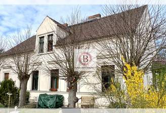 Voll vermietet: Mehrfamilienhaus 