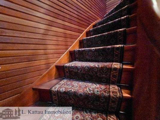 Treppenaufgang ins Dachgeschoss