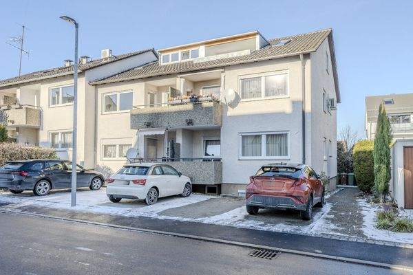 Gepflegtes Mehrfamilienhaus