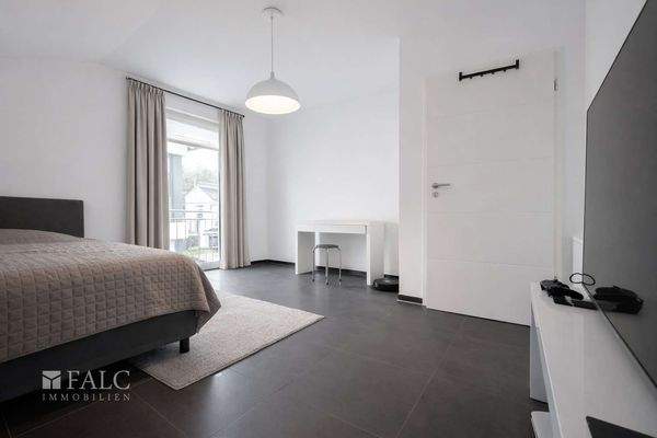 Stilvolles Privatzimmer im Obergeschoss