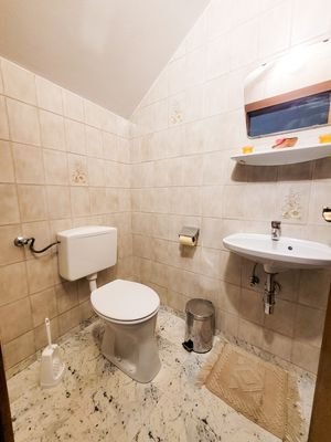 WC EG