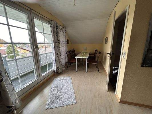 Studio mit Balkon Obergeschoss