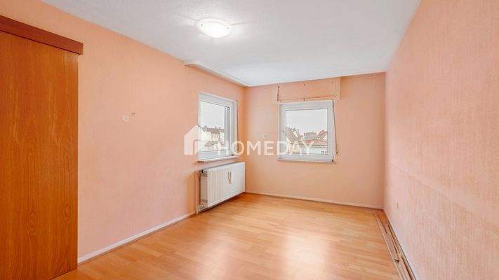 1. OG Schlafzimmer 3 1