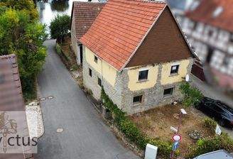 Straßenansicht Drohne