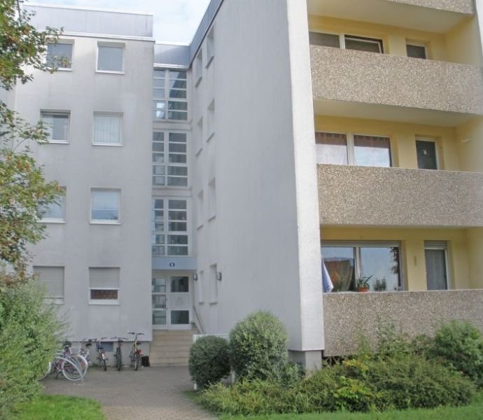 Gut geschnittene 3-Zimmer Wohnung in Lampertheim