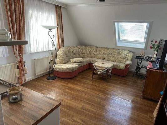 Haus li OG Wohnen mit Küchenzeile Ansicht 1.jpg