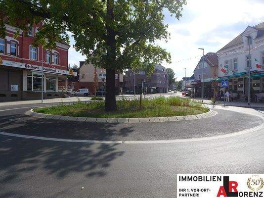 und Fachgeschäften.