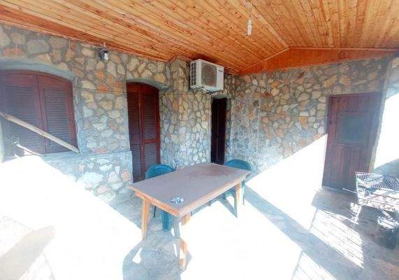 Kreta, Epano Sisi: Doppelhaushälfte mit einem Schlafzimmer. Nur 10 Minuten zu Fuß zum Strand