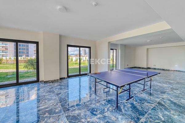 Furnished Apartment in Alanya Mahmutlar Center