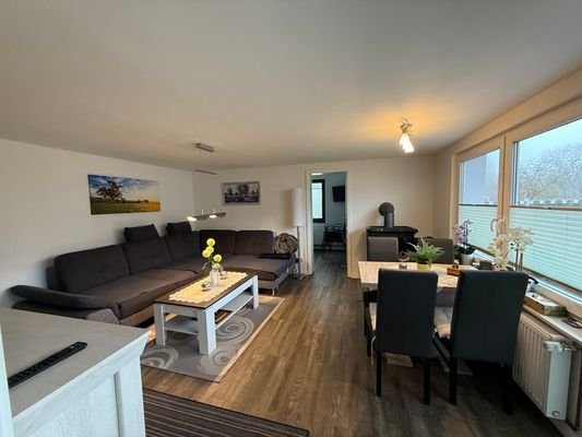 Wohnzimmer mit Kamin
