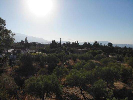 Kreta, Xirosterni: Grundstück in ruhiger Lage mit Berg- und Meerblick zu verkaufen