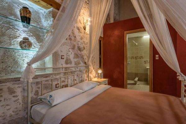 Kreta, Zouridi: Renoviertes Steinhaus aus dem 19. Jahrhundert mit Pool zu verkaufen