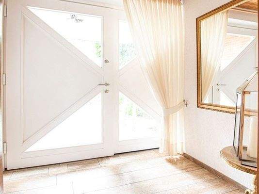 Hauseingang, Windfang