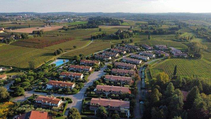 WhatsApp Image 2025-10-03 at 09.19.56 (1).jpeg