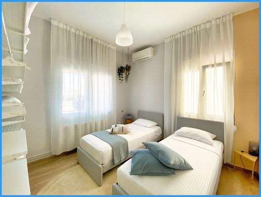 0ae7ae022ede4981af35371829ed4a46-original