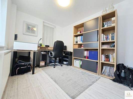 Haus 1 Zimmer/Arbeitszimmer