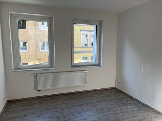 Helles Wohnzimmerfenster