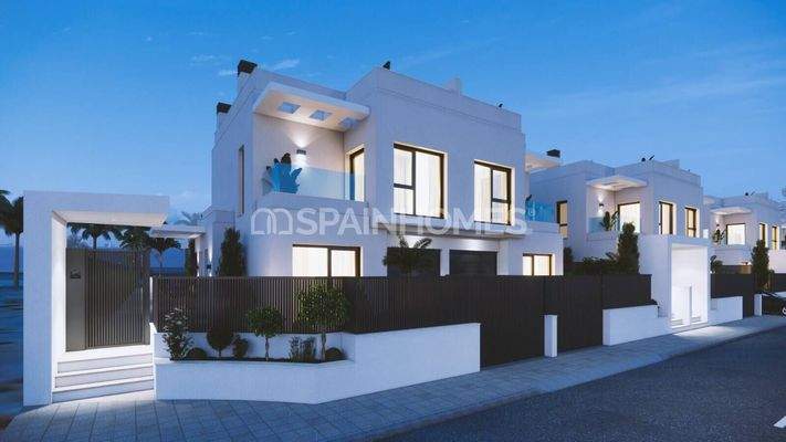Luxury 3-Bedroom Houses in A Beachfront Project in Los Alcazares
