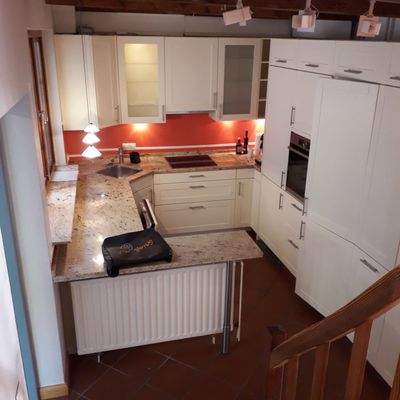 Blick von der Treppe zur Küche