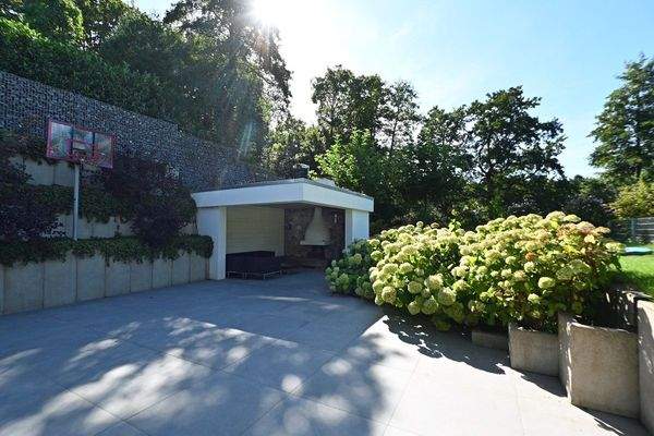 Gartenhaus mit Kamin