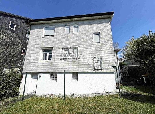 Hausansicht vom Garten