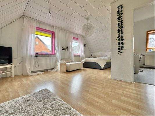 Großes Schlafzimmer mit...