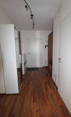 Flur mit praktischem Abstellraum