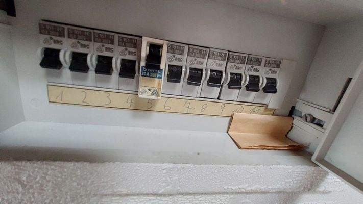 Moltkestraße 26 EG Eklektrik 1.jpg