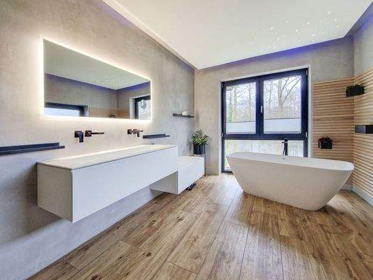 Badezimmer im Obergeschoss