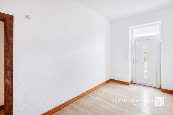 Ein großzügiger Eingangsbereich