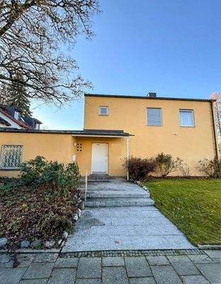 Straßenansicht Bestandsgebäude