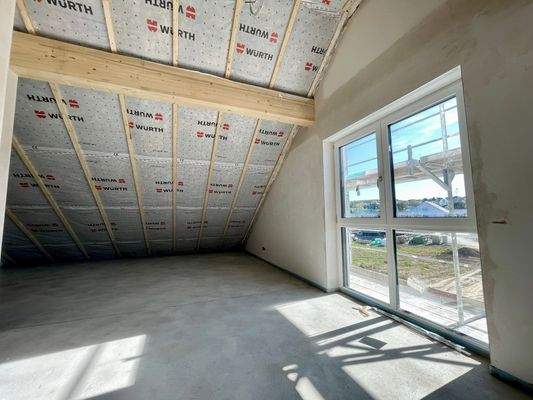 Hell und Großzügig