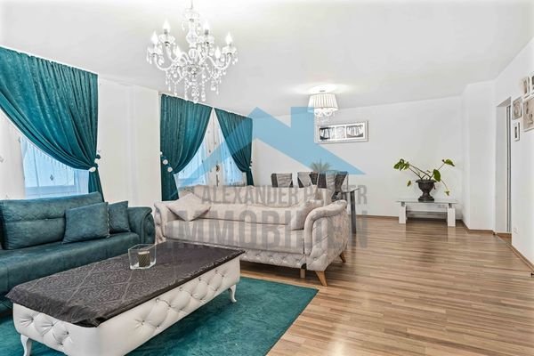 Wohn- und Esszimmer