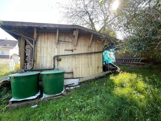 Garten: Rückseite Nebengebäude