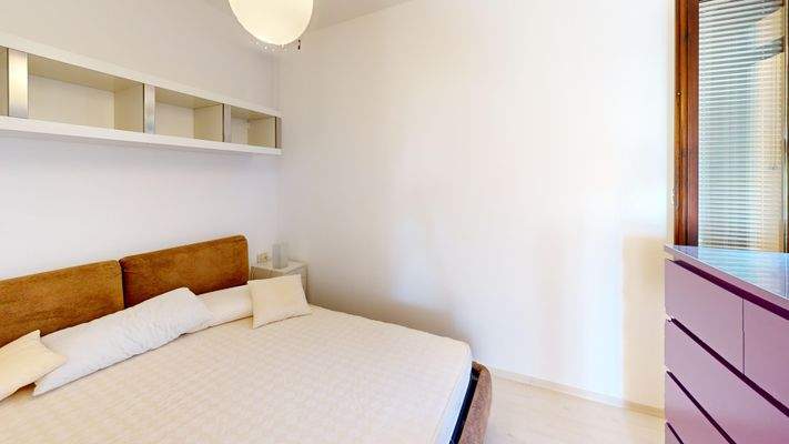 PR-024-90-Trilocale-a-Soiano-del-Lago-Bedroom 1.jp