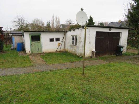 Garage / Nebengelass