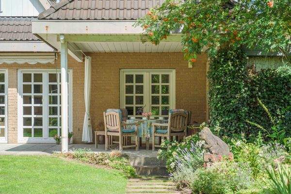 überdachte Terrasse