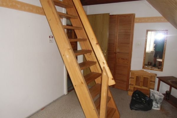 23 Zimmer im OG mit Spitzboden.JPG
