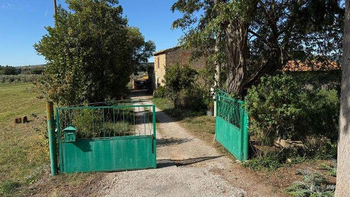 EB548850-B9A0-46AF-80C7-886E6C7A6B91_1_102_a