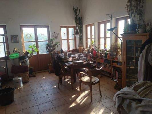 Heller Raum Obergeschoß.jpg