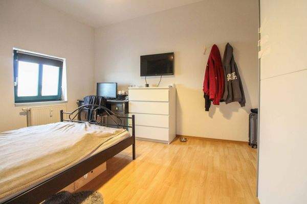 Schlafzimmer WE links