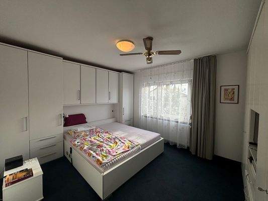 H 543 OG Schlafzimmer Ansicht 1.jpg