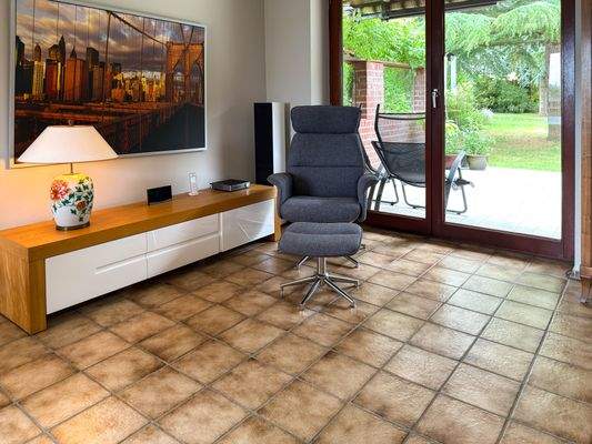 Leseecke und Südterrasse